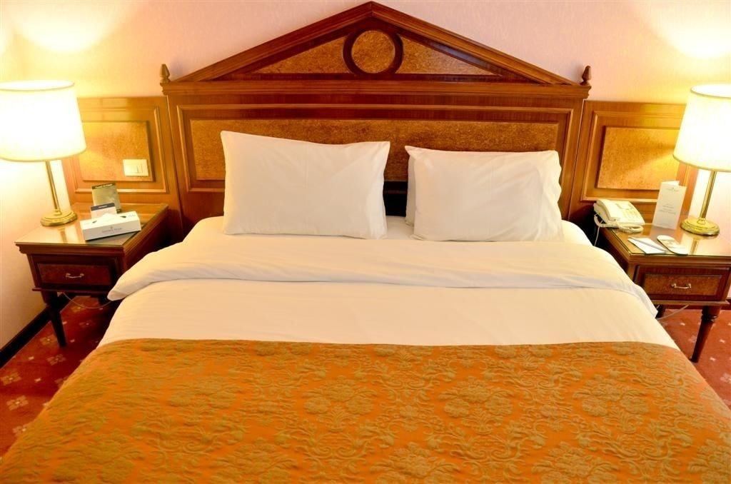 Serenada Golden Palace - Boutique Hotel Beirut Exterior foto