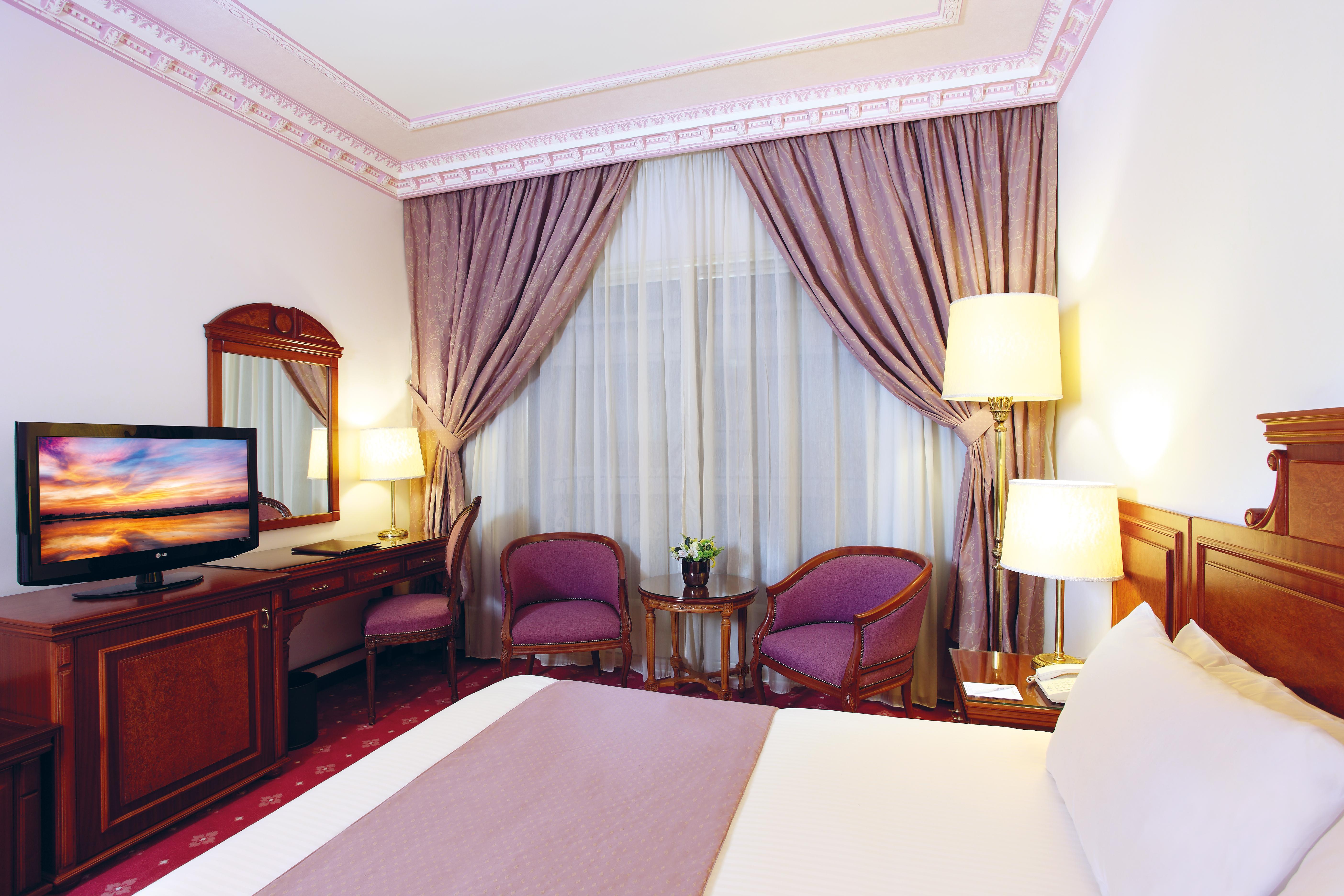 Serenada Golden Palace - Boutique Hotel Beirut Exterior foto