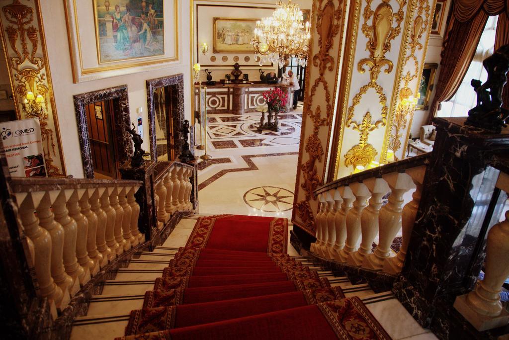 Serenada Golden Palace - Boutique Hotel Beirut Exterior foto