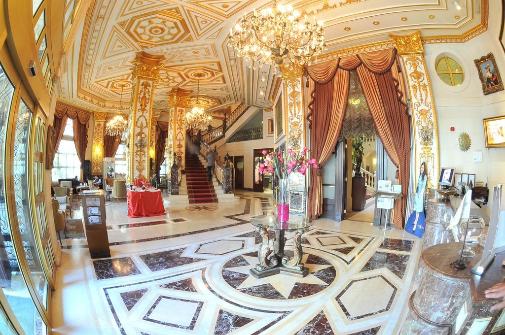 Serenada Golden Palace - Boutique Hotel Beirut Exterior foto